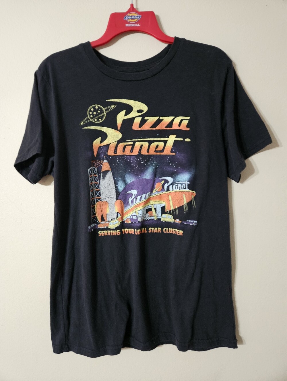 Disney Toy Story Pizza Planet Tshirt Large
